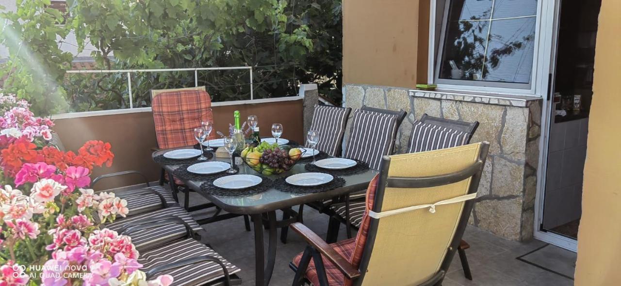 Kuca Za Odmor Vista Mare Villa Marinici  ภายนอก รูปภาพ